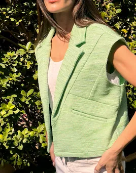 Asymmetric Cropped Vest-Tweed Green