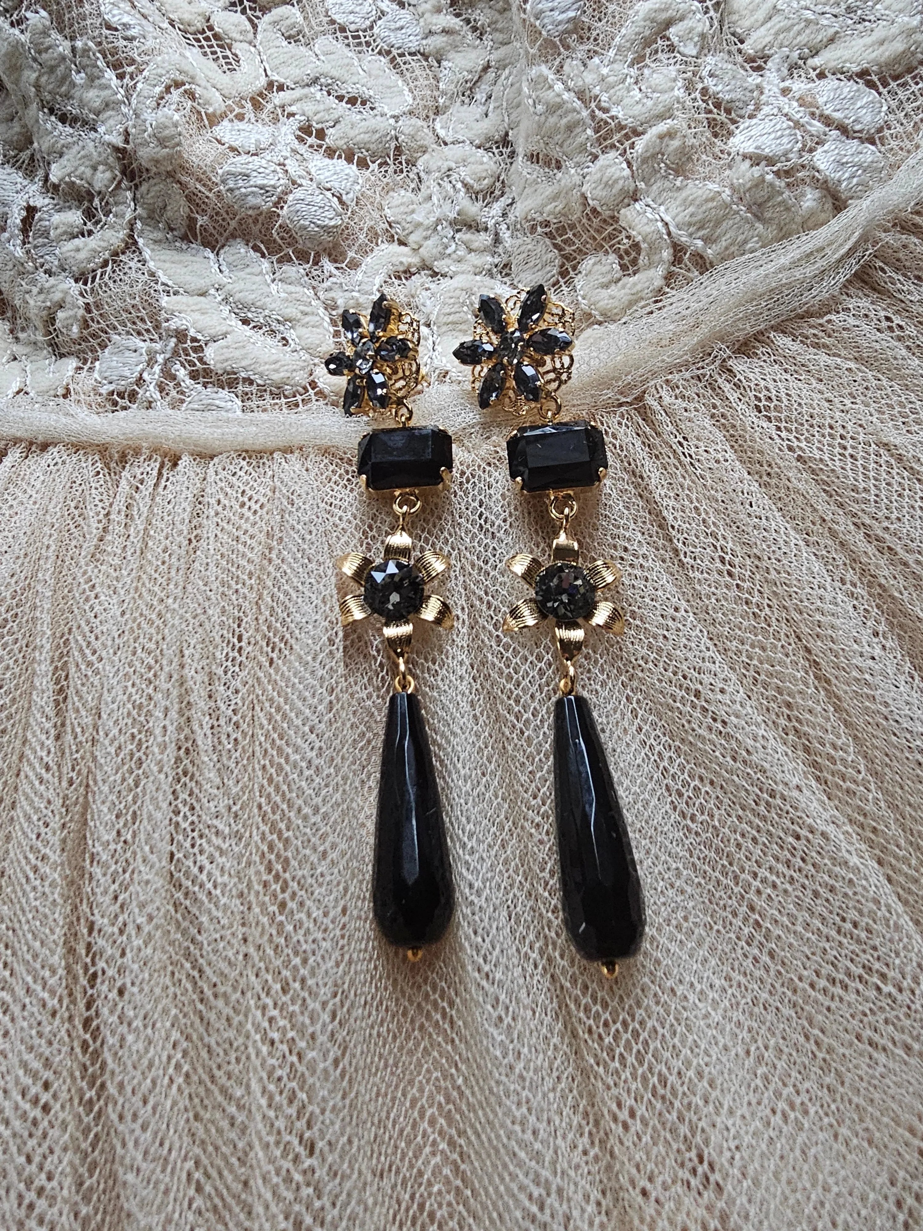 Earring Giselle Black