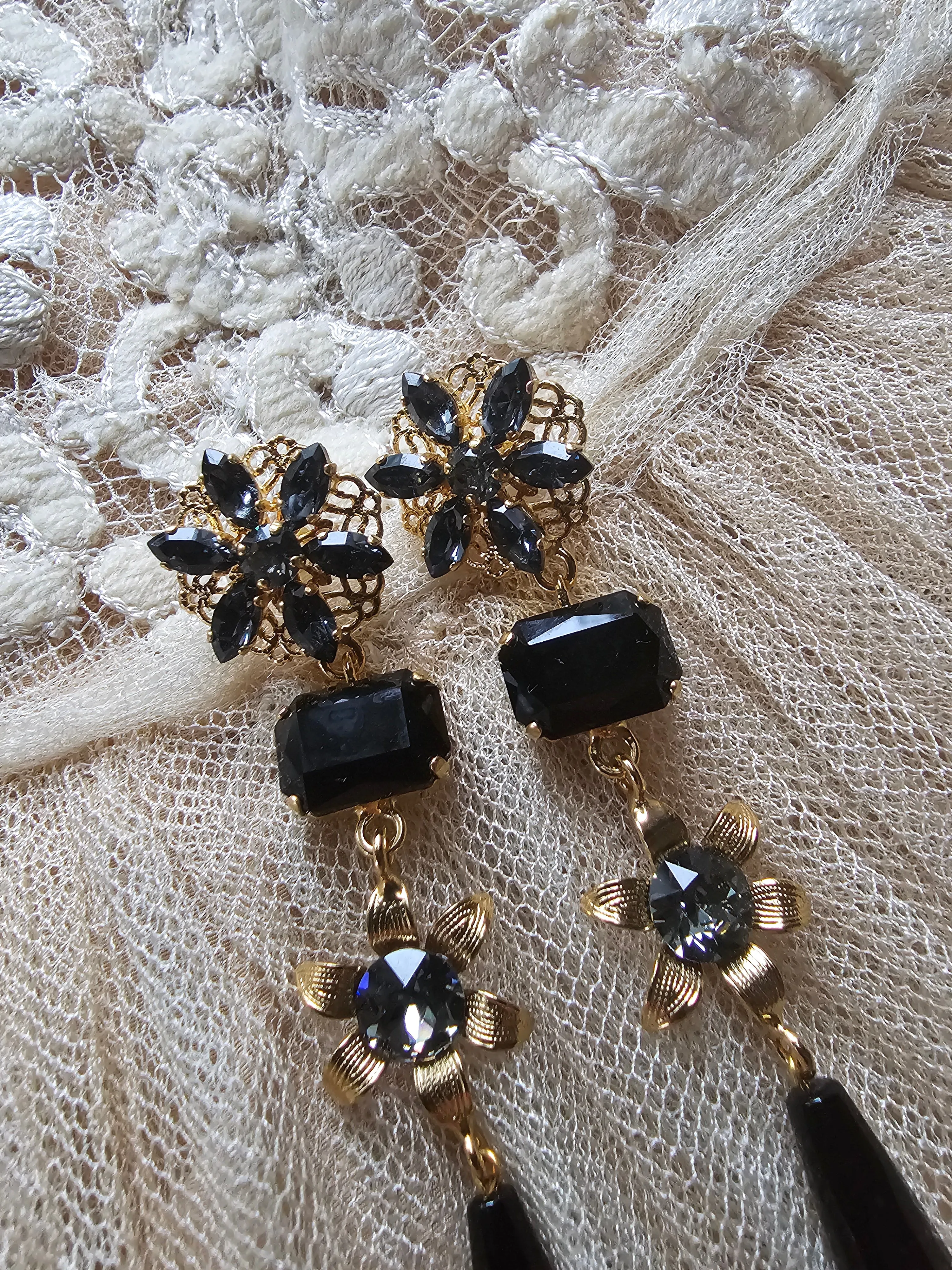 Earring Giselle Black